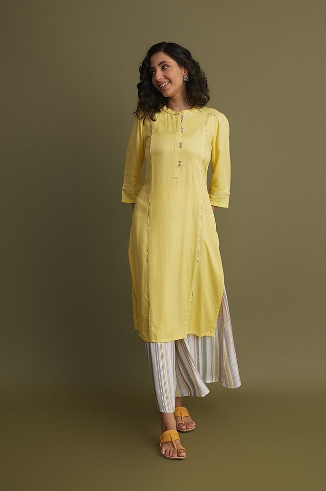 Buy online Yellow Printed Kurti from ethnic wear for Women by Aurelia for  ₹1249 at 55% off | 2024 Limeroad.com